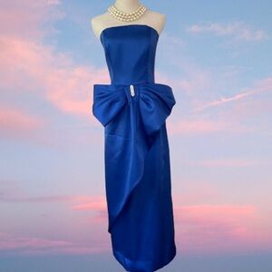 Vintage 1960s Blue Formal Prom Dress